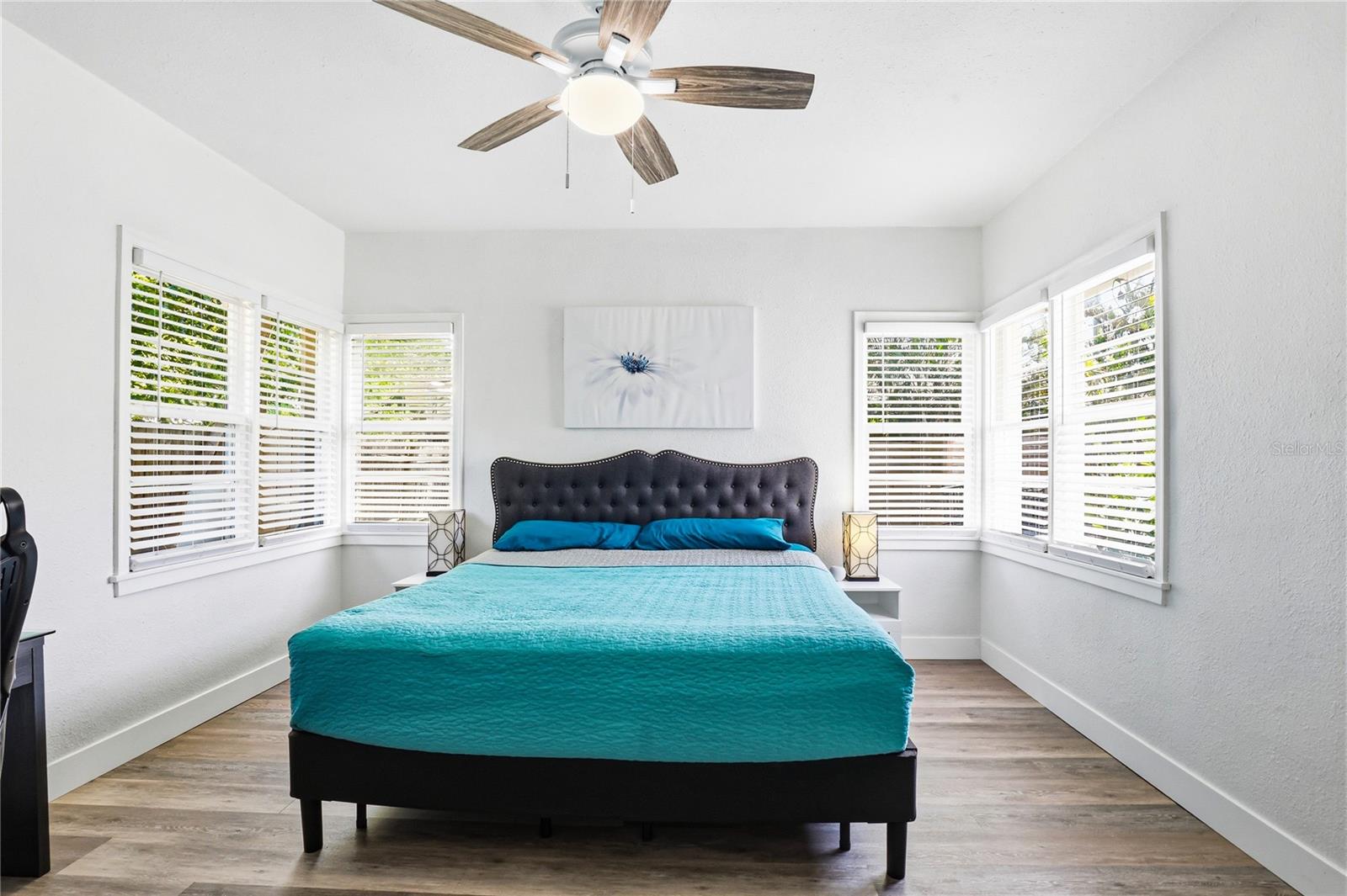 CREST LAKE SUB - Residential