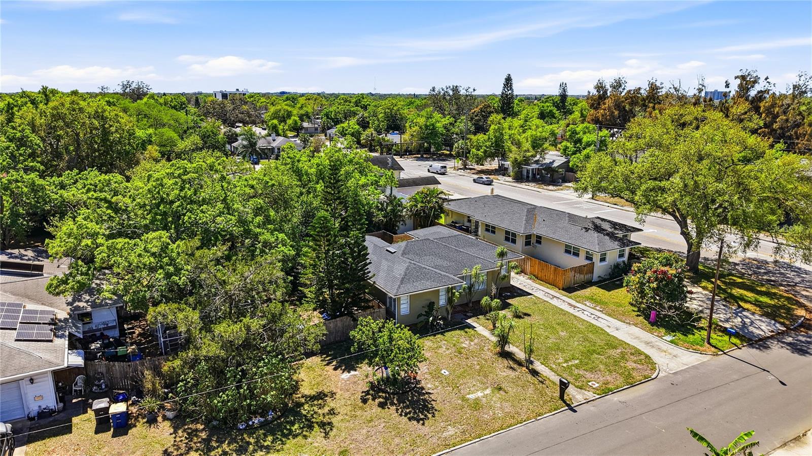 CREST LAKE SUB - Residential