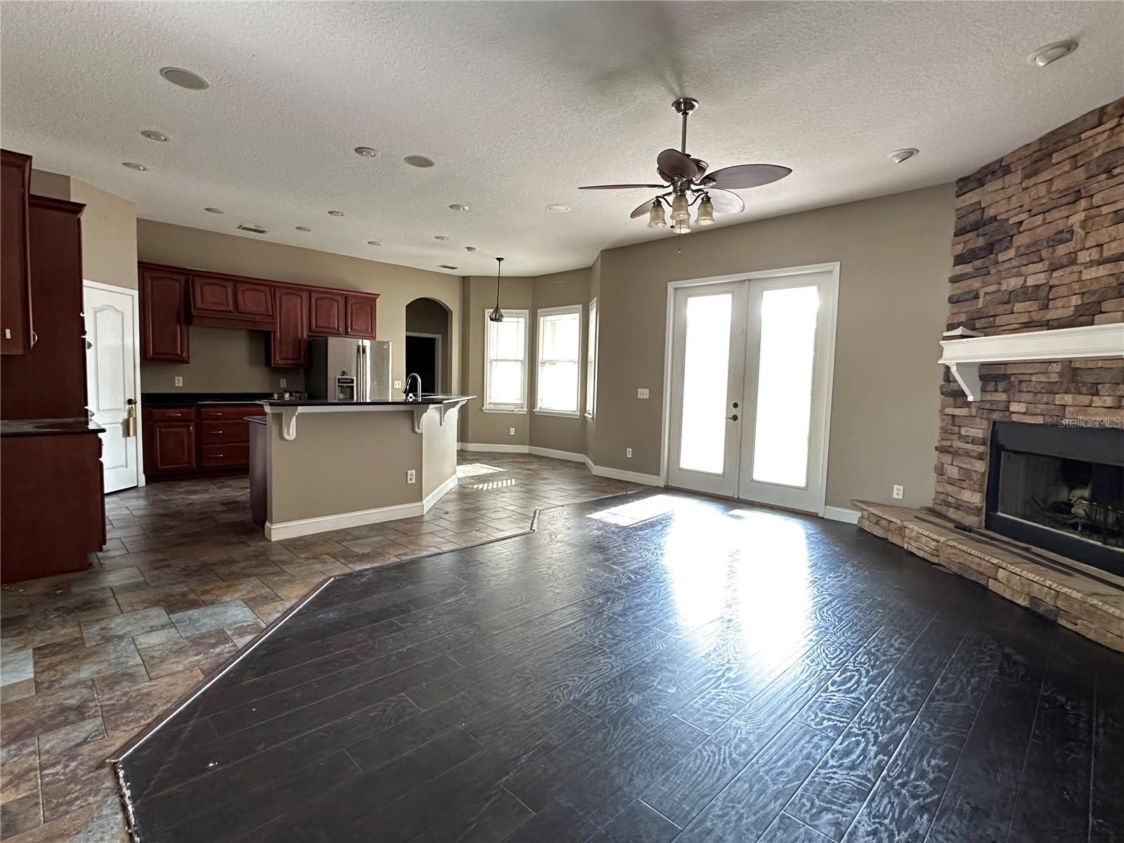 UNPLATTED - Residential