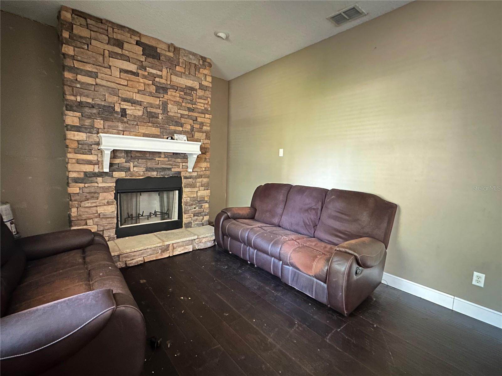 UNPLATTED - Residential