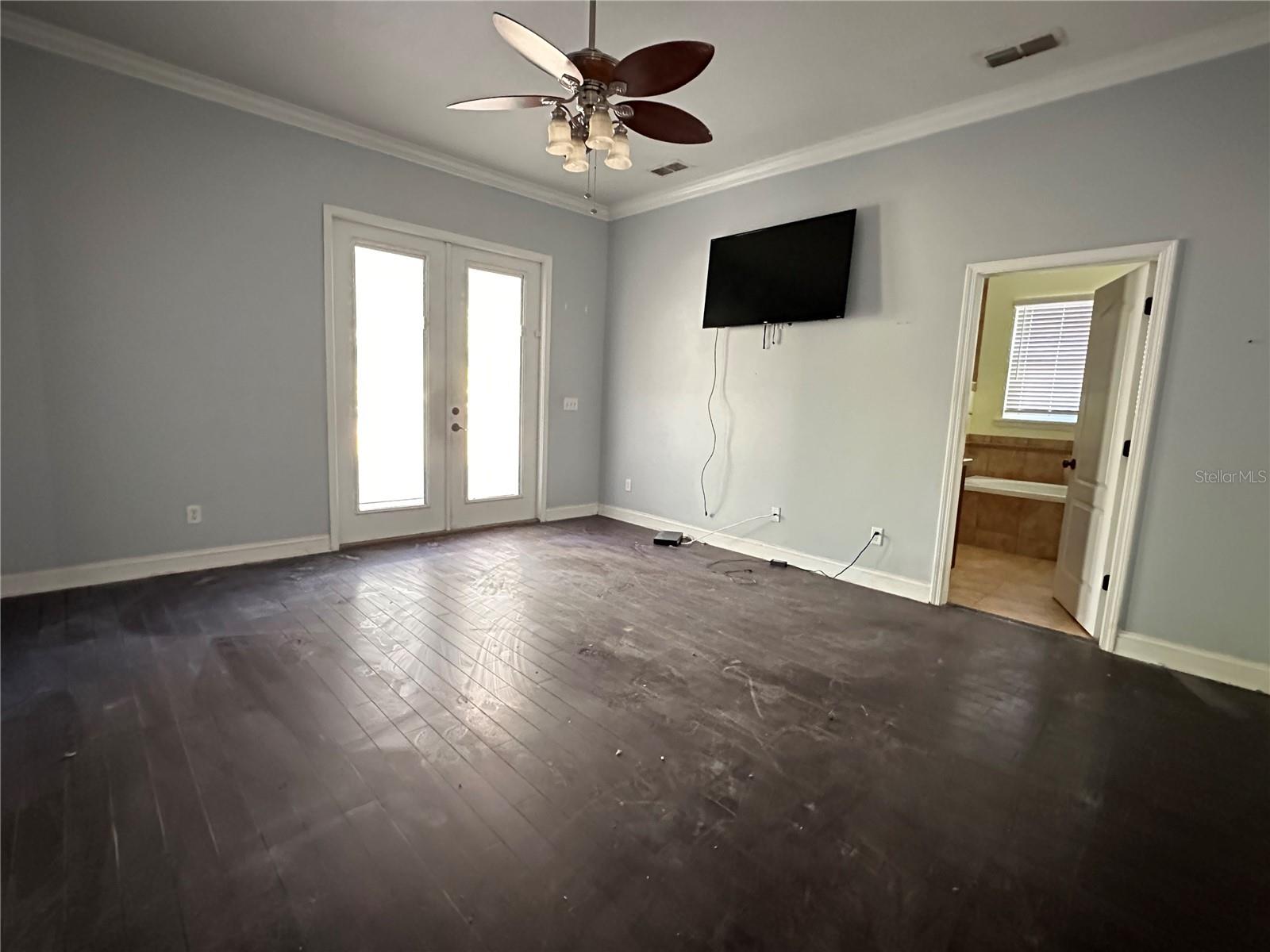 UNPLATTED - Residential