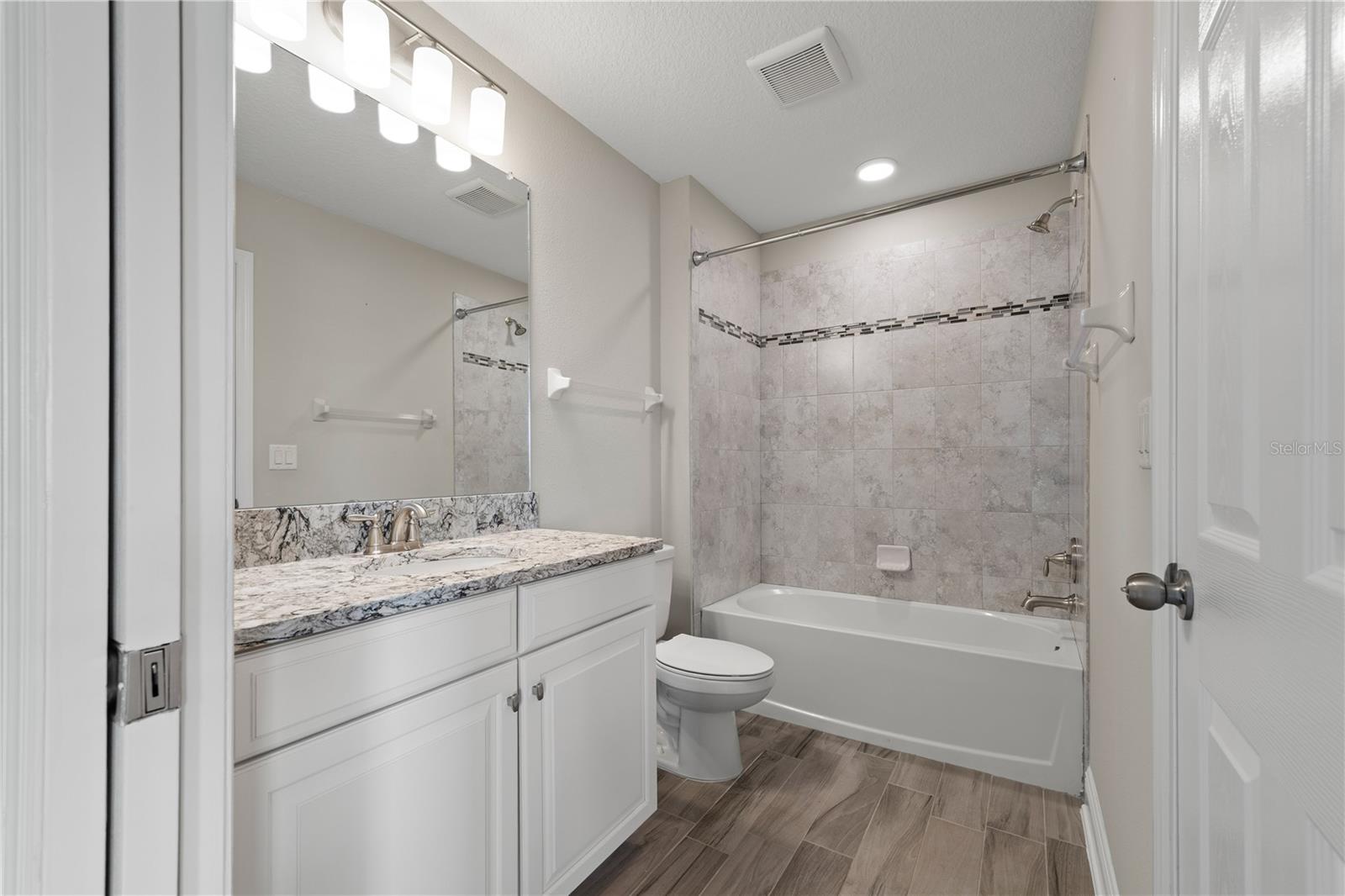 BERRY BAY SUB - Residential