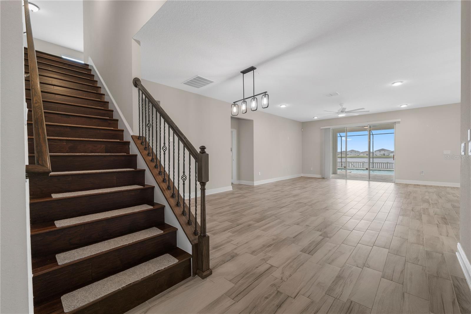 BERRY BAY SUB - Residential