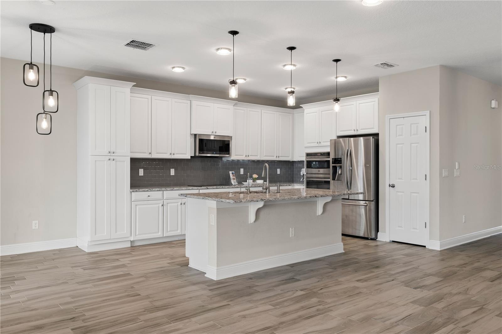 BERRY BAY SUB - Residential