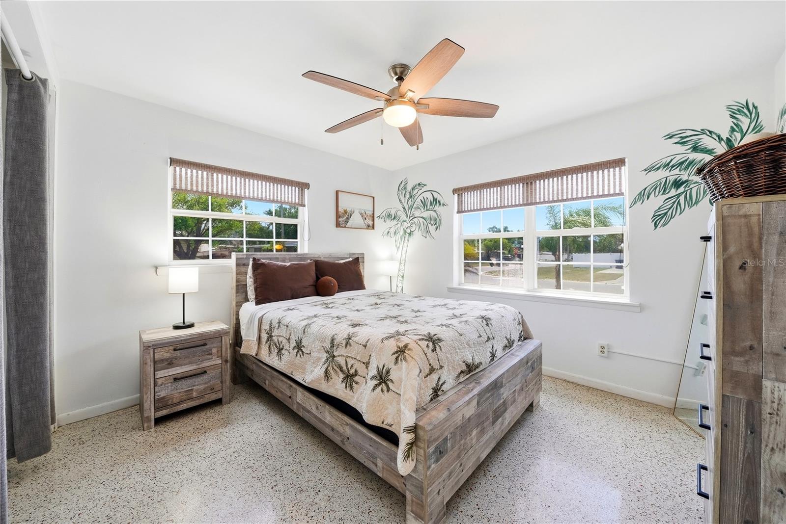 ORANGE ESTATES OF ST PETE - Residential