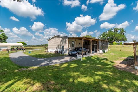 Tiny photo for 13025 NW Gainesville Road, Reddick, FL 32686 (MLS # OM720462)
