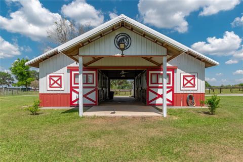 Tiny photo for 13025 NW Gainesville Road, Reddick, FL 32686 (MLS # OM720462)