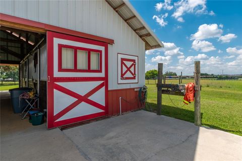 Tiny photo for 13025 NW Gainesville Road, Reddick, FL 32686 (MLS # OM720462)