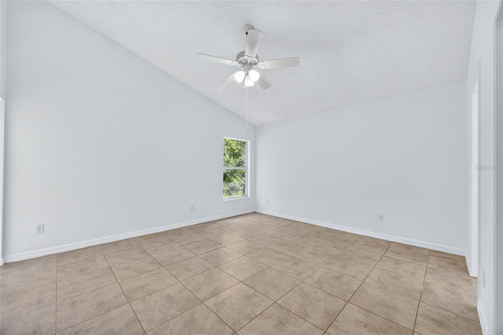 COUNTRY CREEK ESTATES PH 2 - Residential