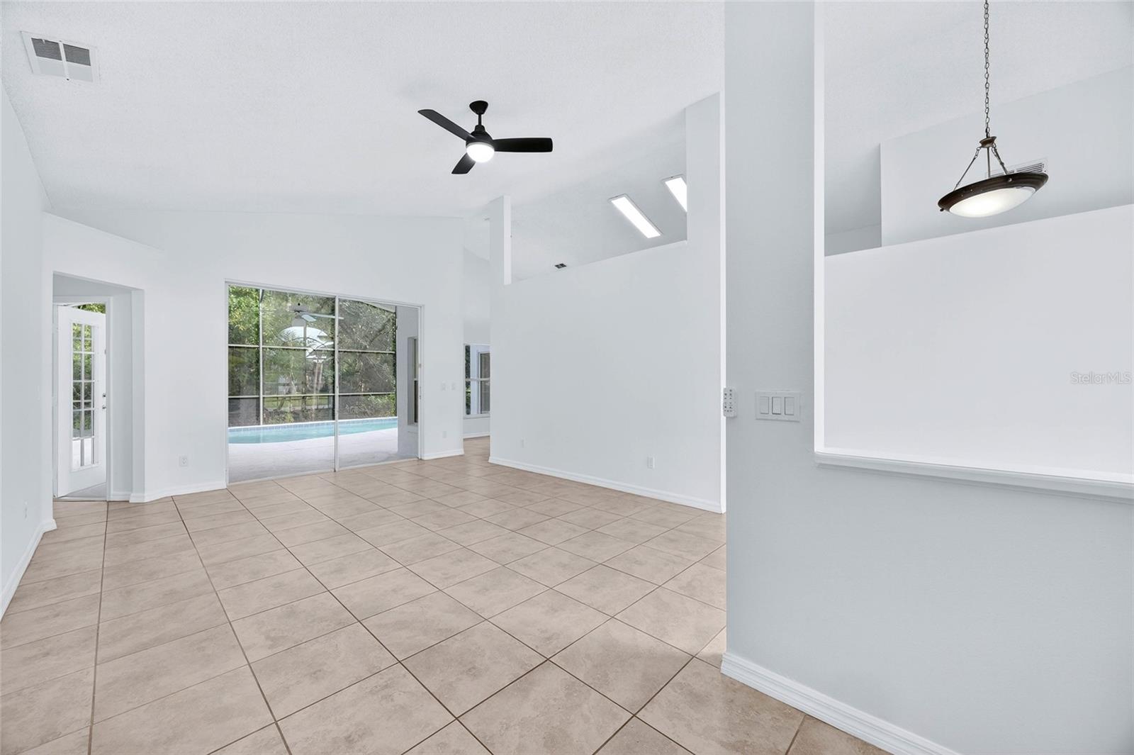 COUNTRY CREEK ESTATES PH 2 - Residential