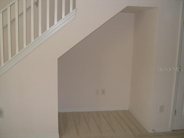 KINGS LAKE TOWNHOMES - Residential Lease