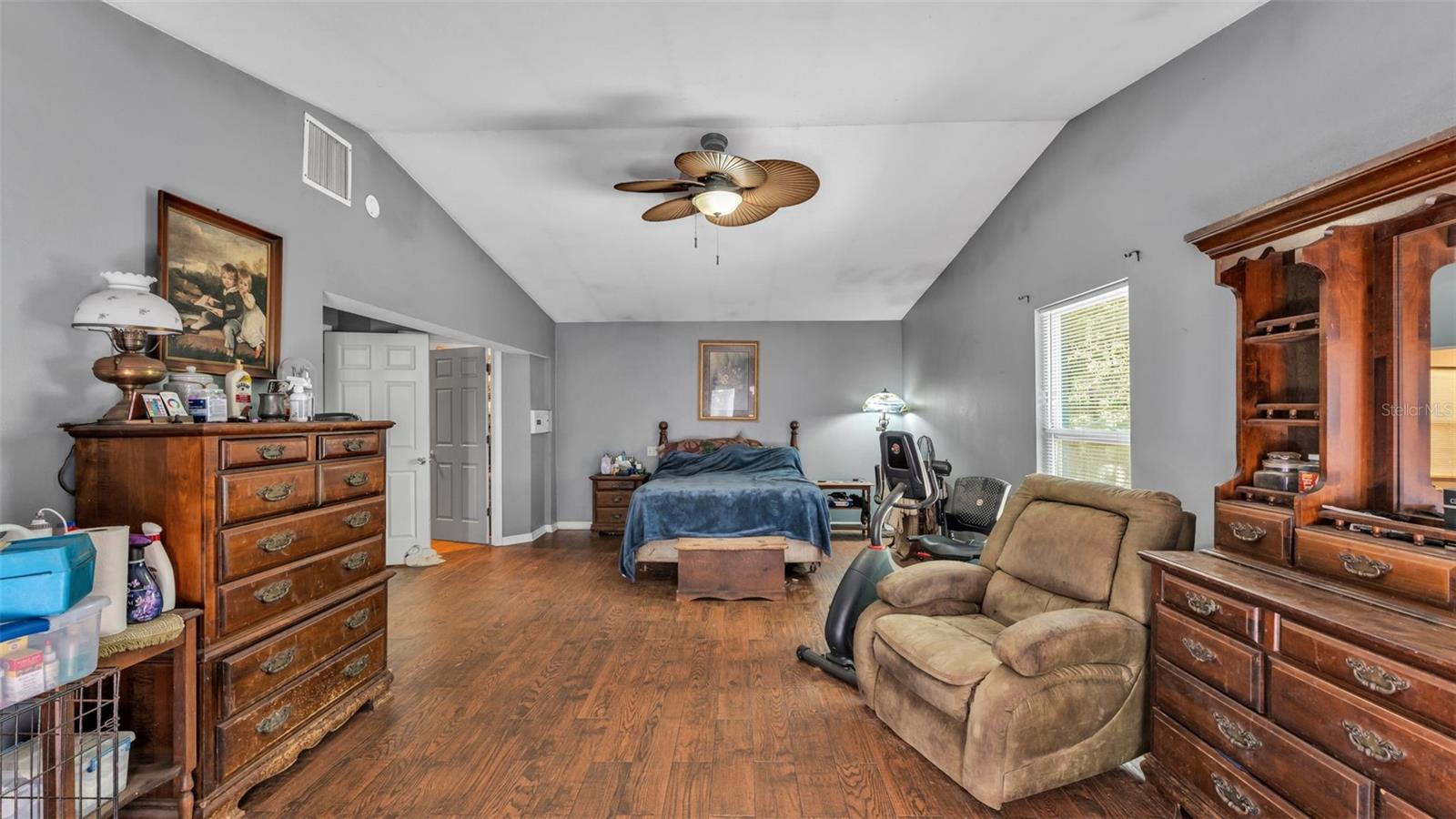 TIMBERIDGE PB 69 PG 28-30 LOT 77 - Residential