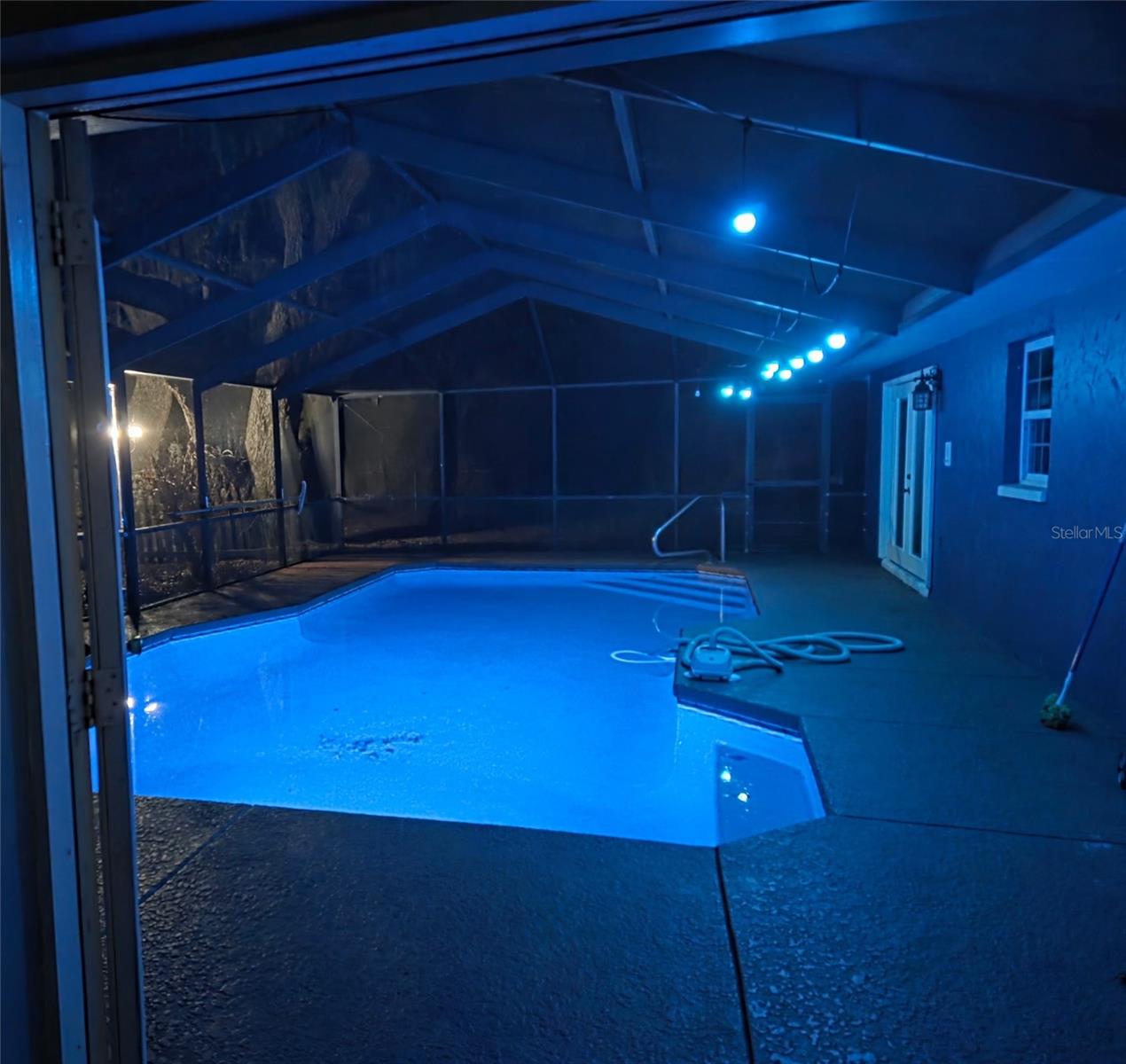 TIMBERIDGE PB 69 PG 28-30 LOT 77 - Residential