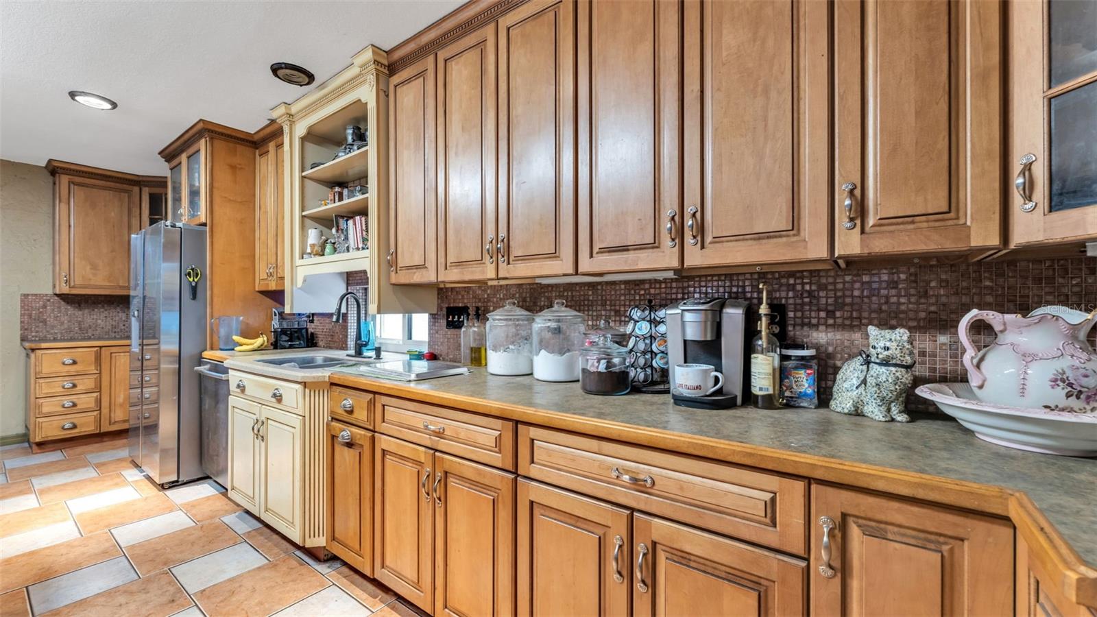 TIMBERIDGE PB 69 PG 28-30 LOT 77 - Residential