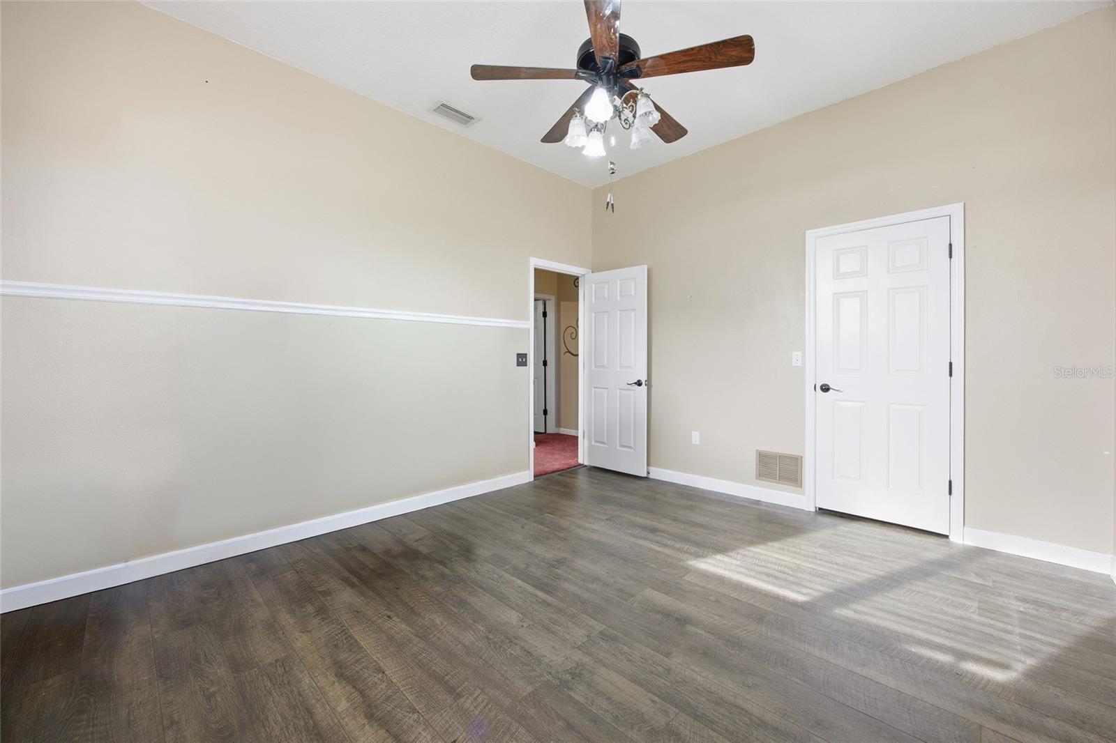 MAGNOLIA SHORES - Residential