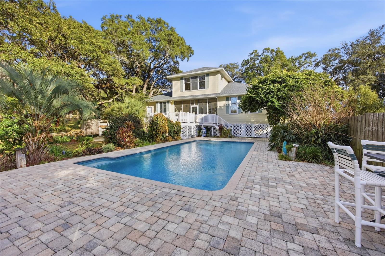 MAGNOLIA SHORES - Residential