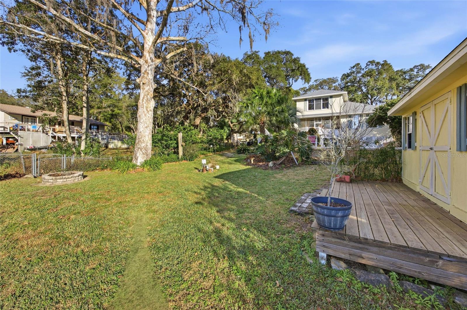 MAGNOLIA SHORES - Residential