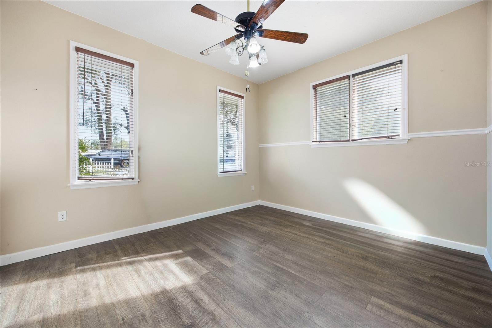 MAGNOLIA SHORES - Residential