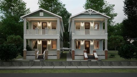 942 E 11TH AVENUE 1 TAMPA FL 33605