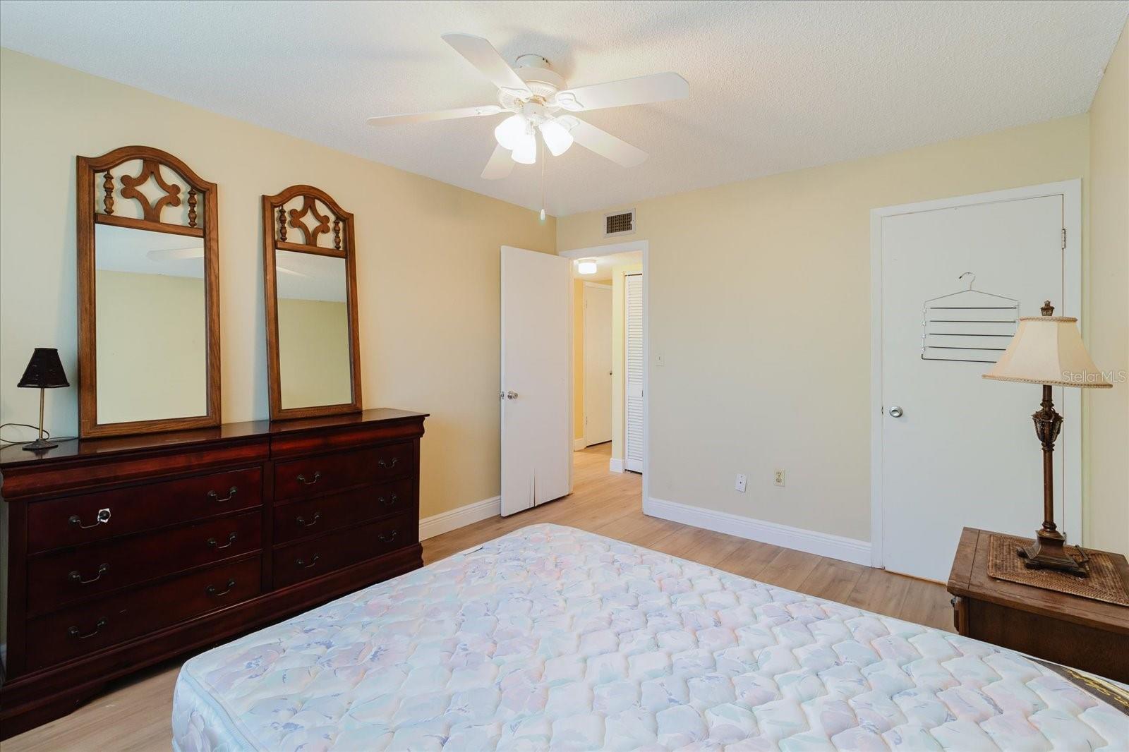 SHELLEY GARDENS 3 CONDO - Residential