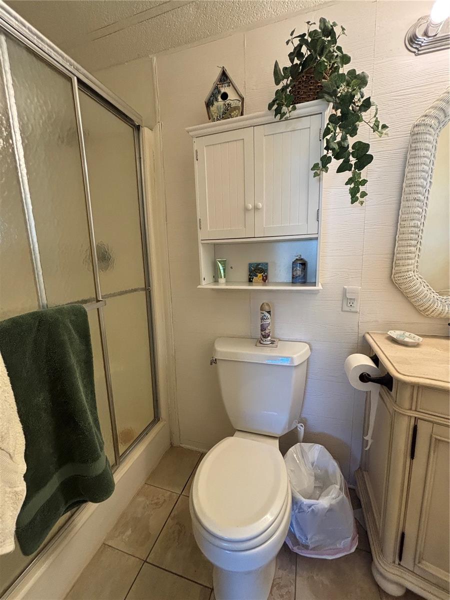 ZELLWOOD STATION - Residential