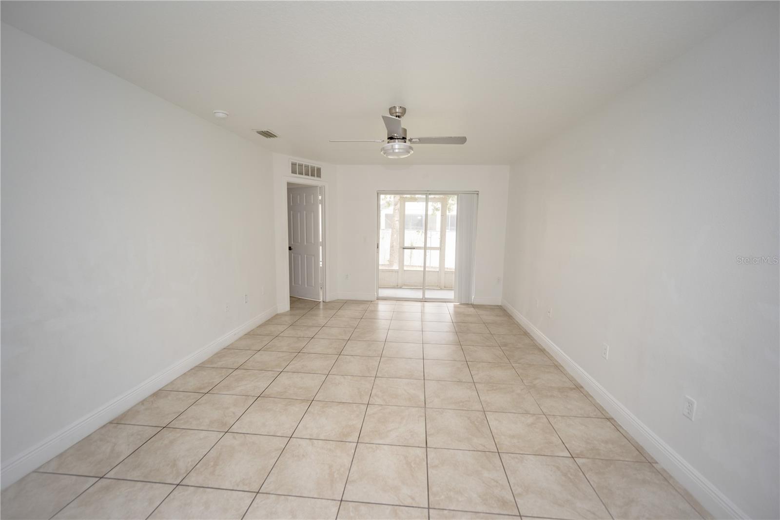 CLUB CORTILE PH 05 CONDO - Residential Lease