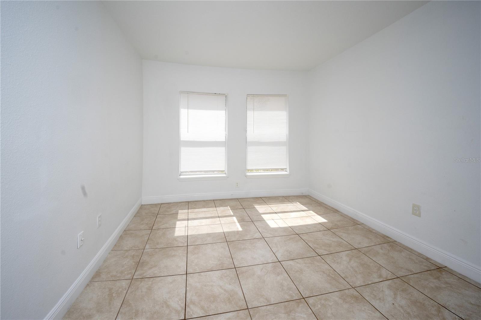 CLUB CORTILE PH 05 CONDO - Residential Lease