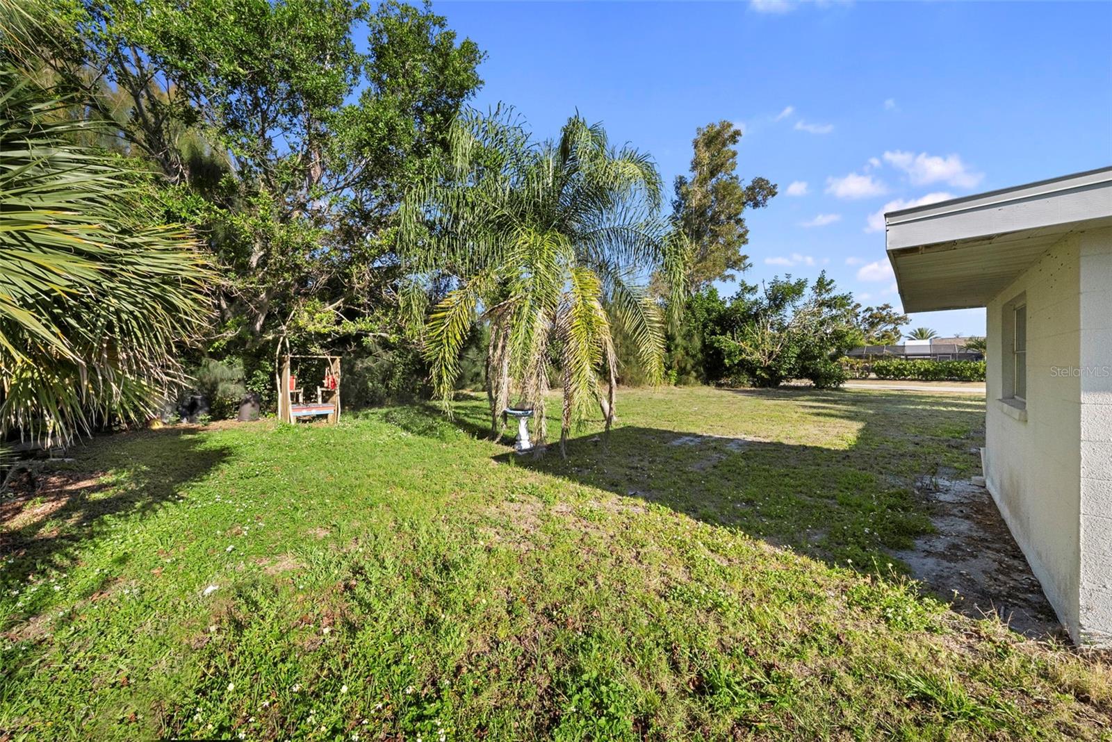 JENNABELLE LANE - Residential