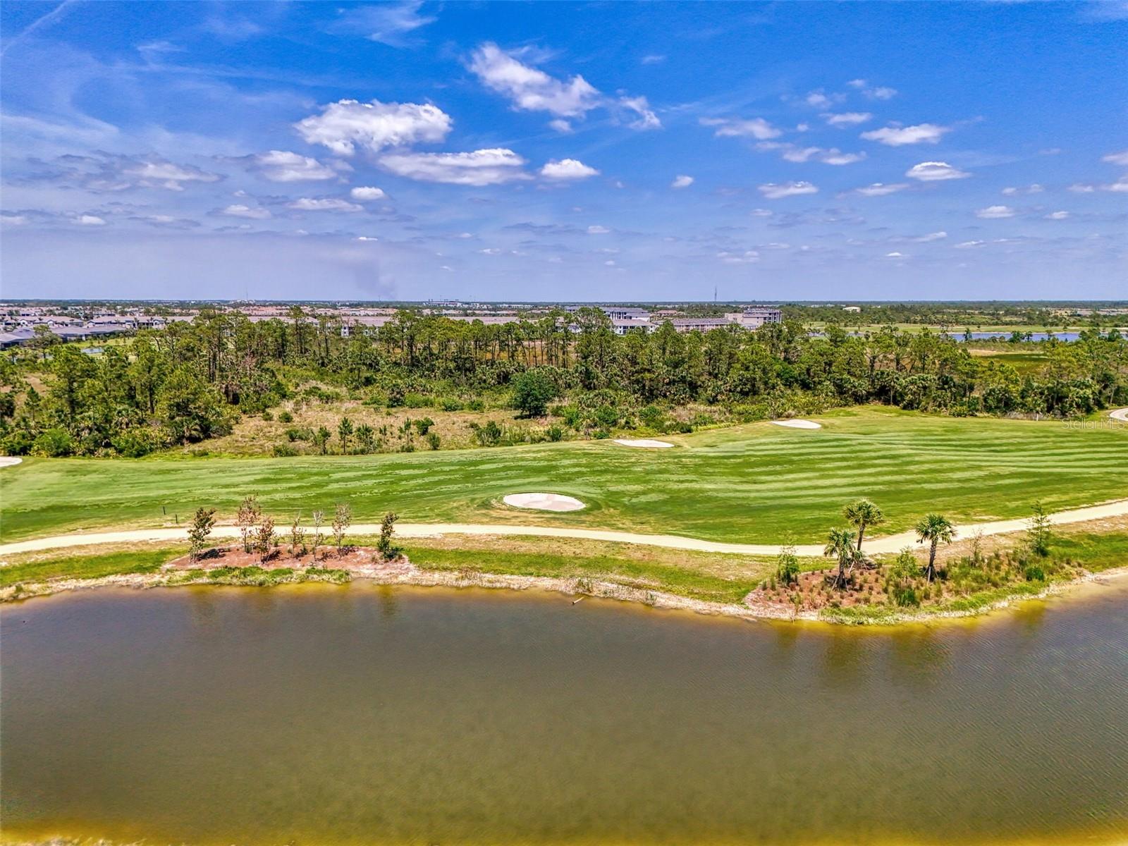 WELLEN PARK GOLF AND COUNTRY CLUB - Residential