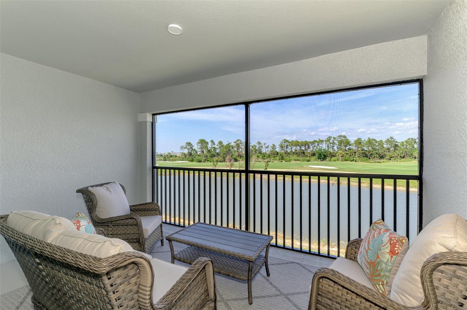 WELLEN PARK GOLF AND COUNTRY CLUB - Residential