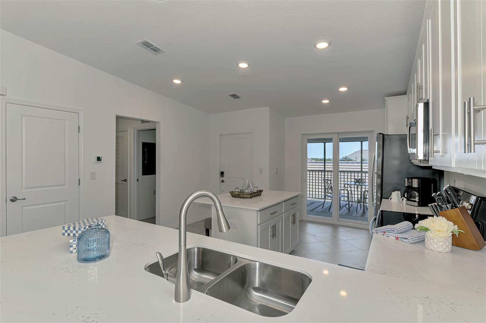 WELLEN PARK GOLF AND COUNTRY CLUB - Residential