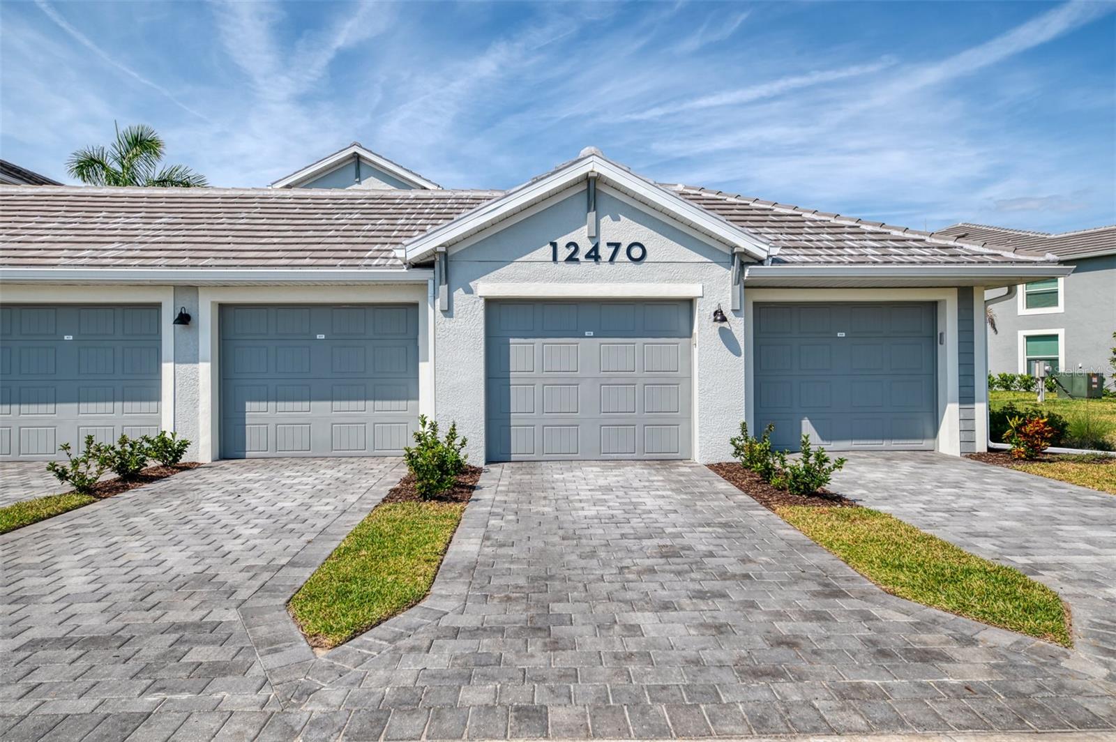 WELLEN PARK GOLF AND COUNTRY CLUB - Residential