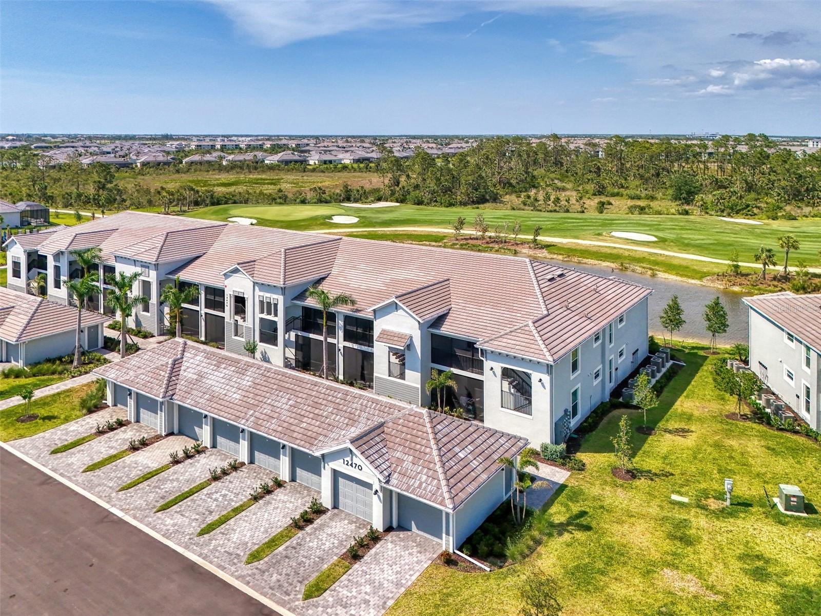 WELLEN PARK GOLF AND COUNTRY CLUB - Residential