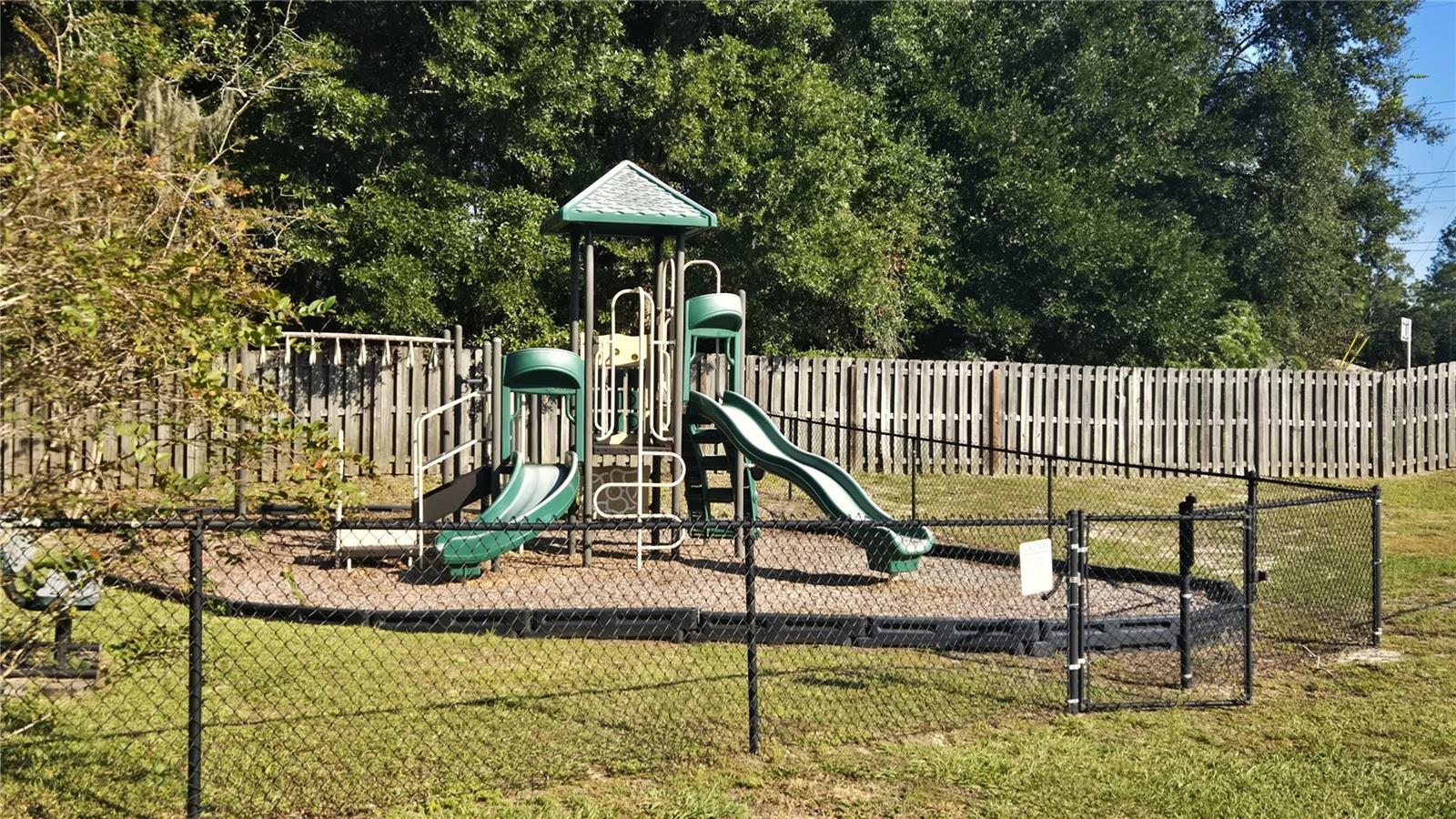 HICKORY FOREST 1ST ADD - Residential