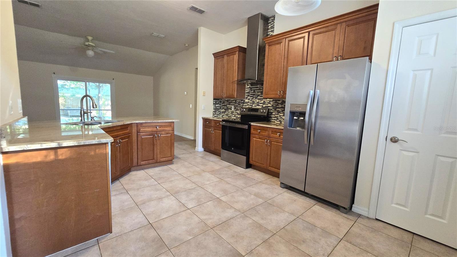 5909 SW 86TH DRIVE