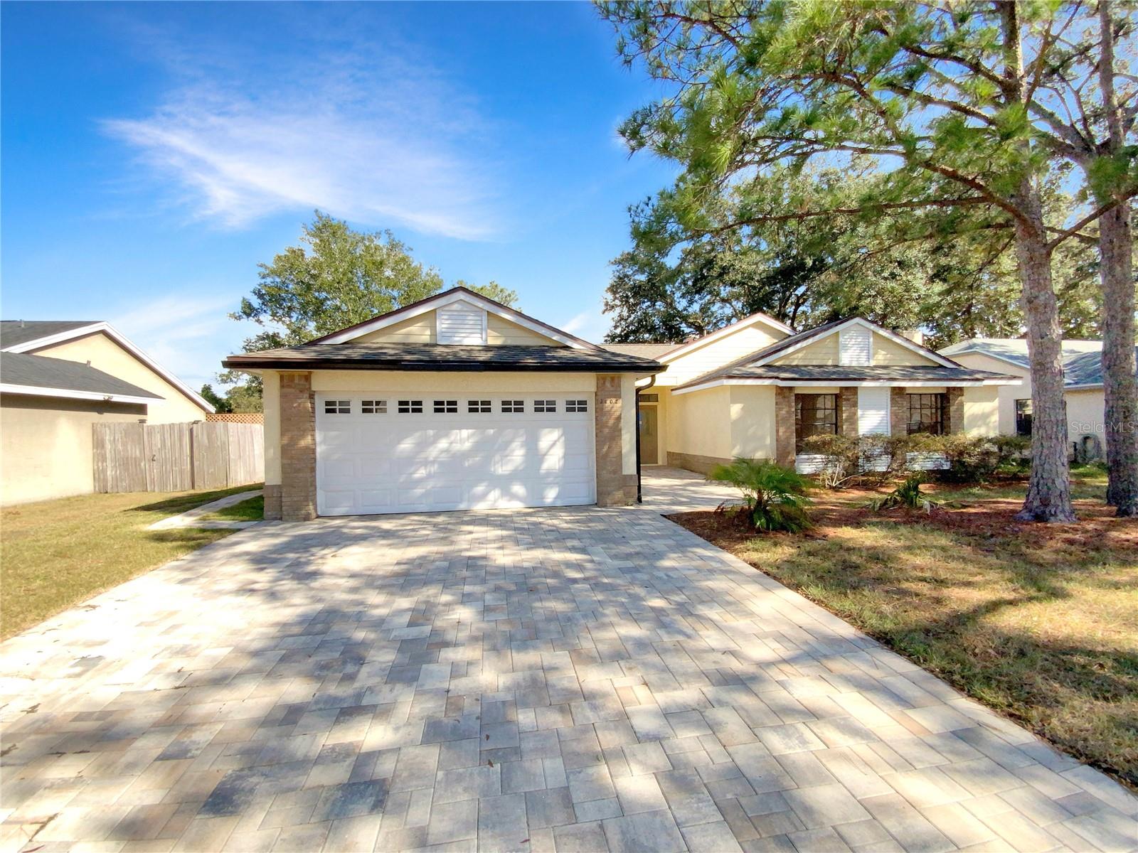 SUMMER WOODS - Residential