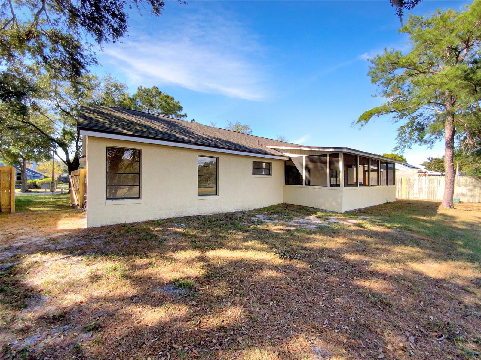 SUMMER WOODS - Residential