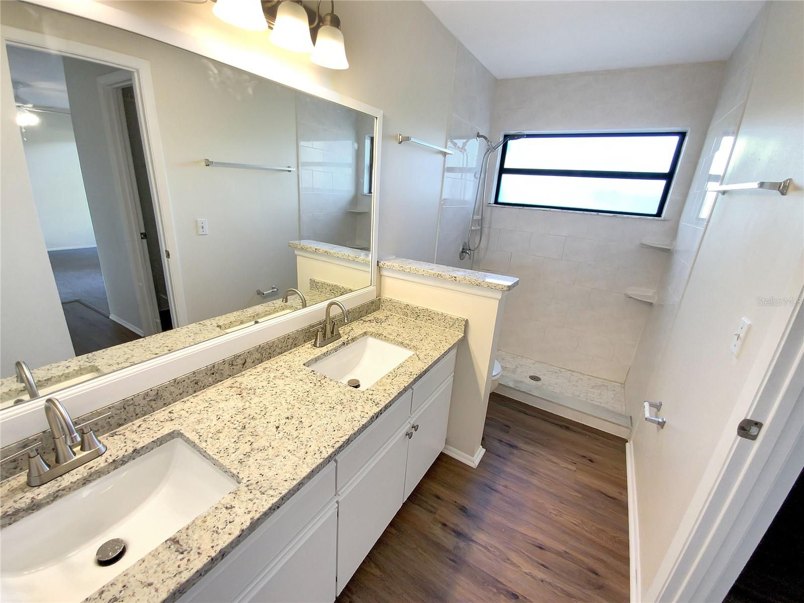 SUMMER WOODS - Residential