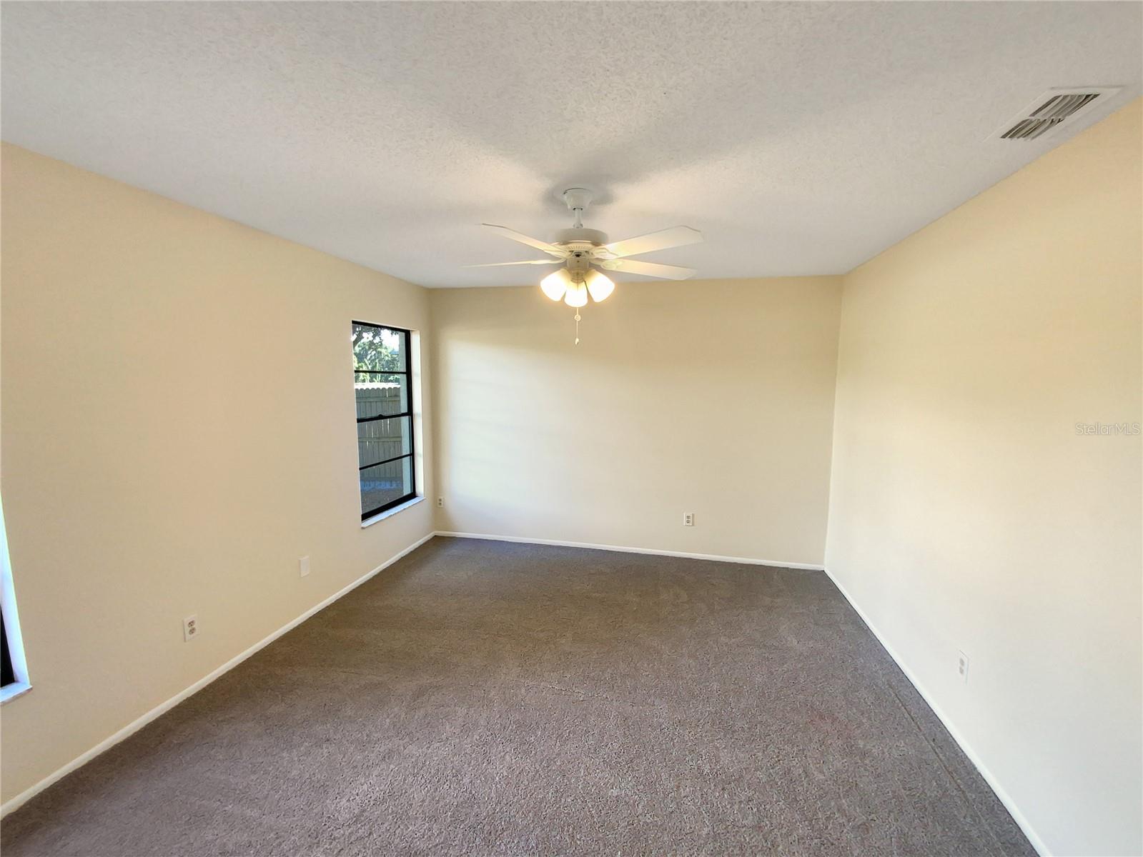 SUMMER WOODS - Residential