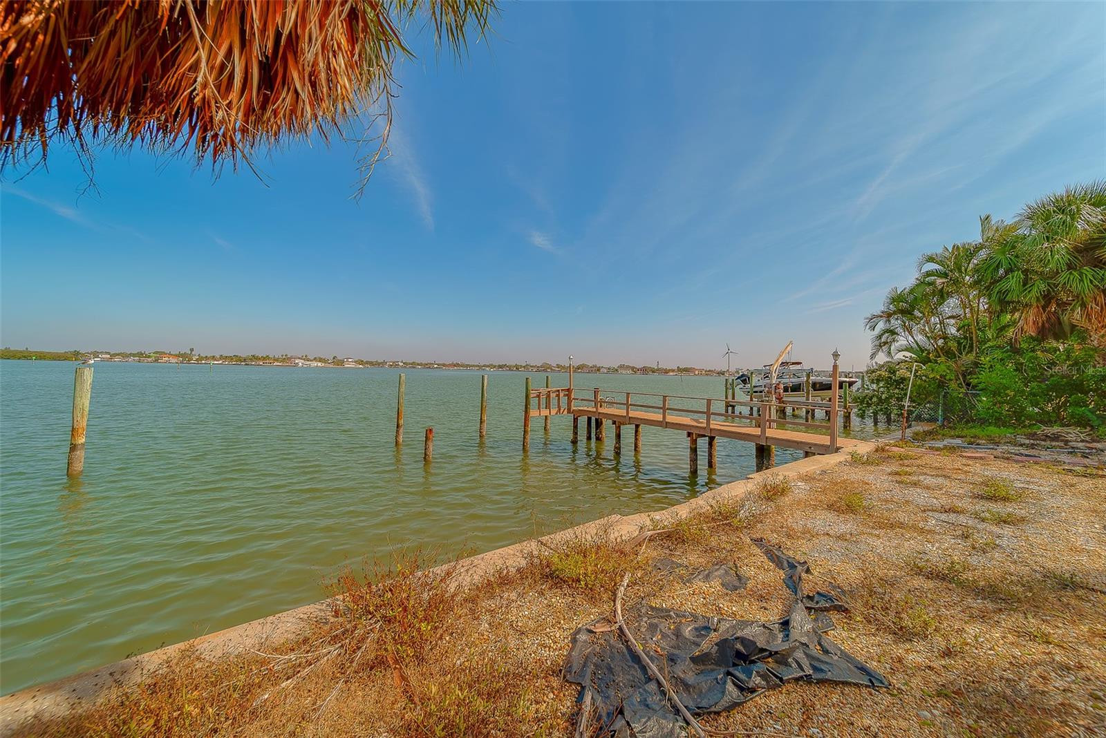 PASADENA ISLE - Residential