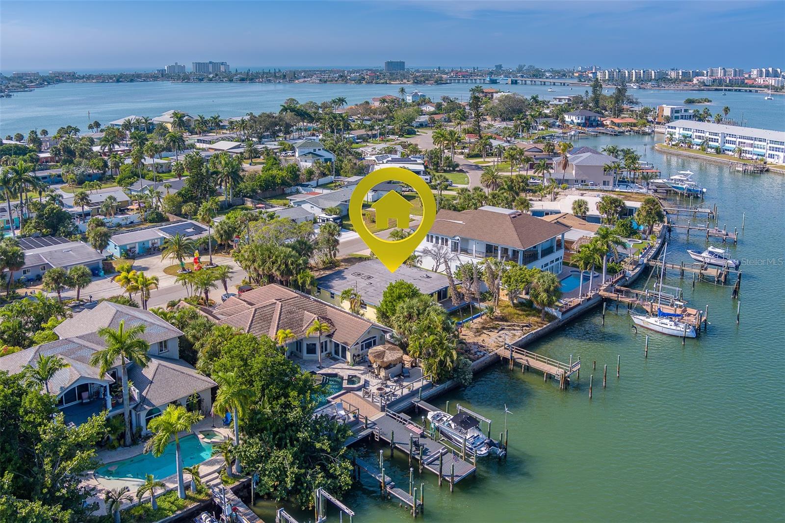 PASADENA ISLE - Residential