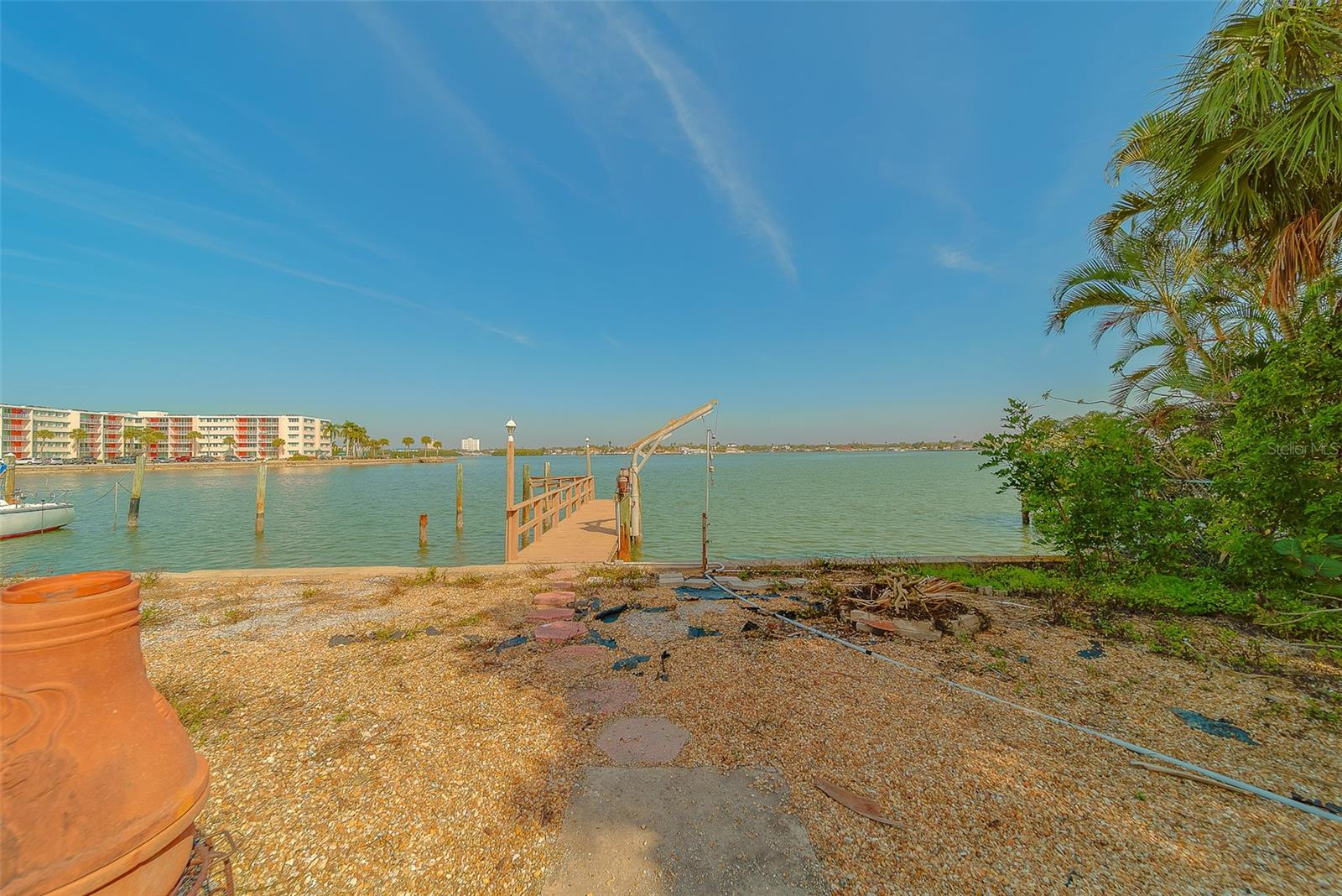 PASADENA ISLE - Residential