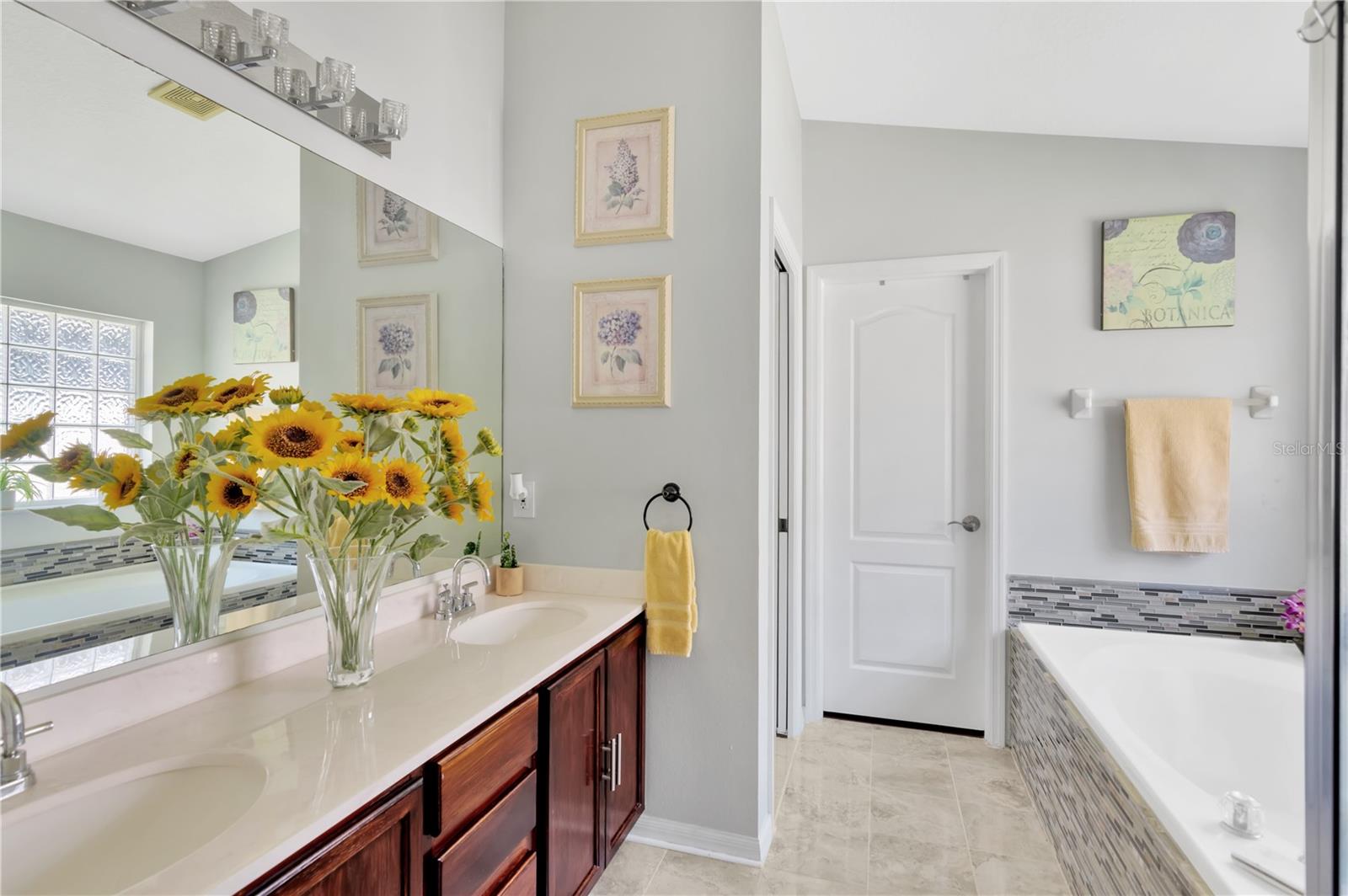 FISHHAWK RANCH PH 2 PRCL - Residential