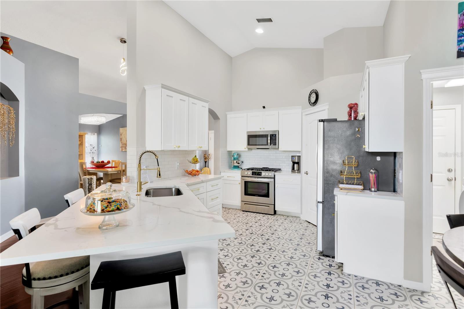 FISHHAWK RANCH PH 2 PRCL - Residential