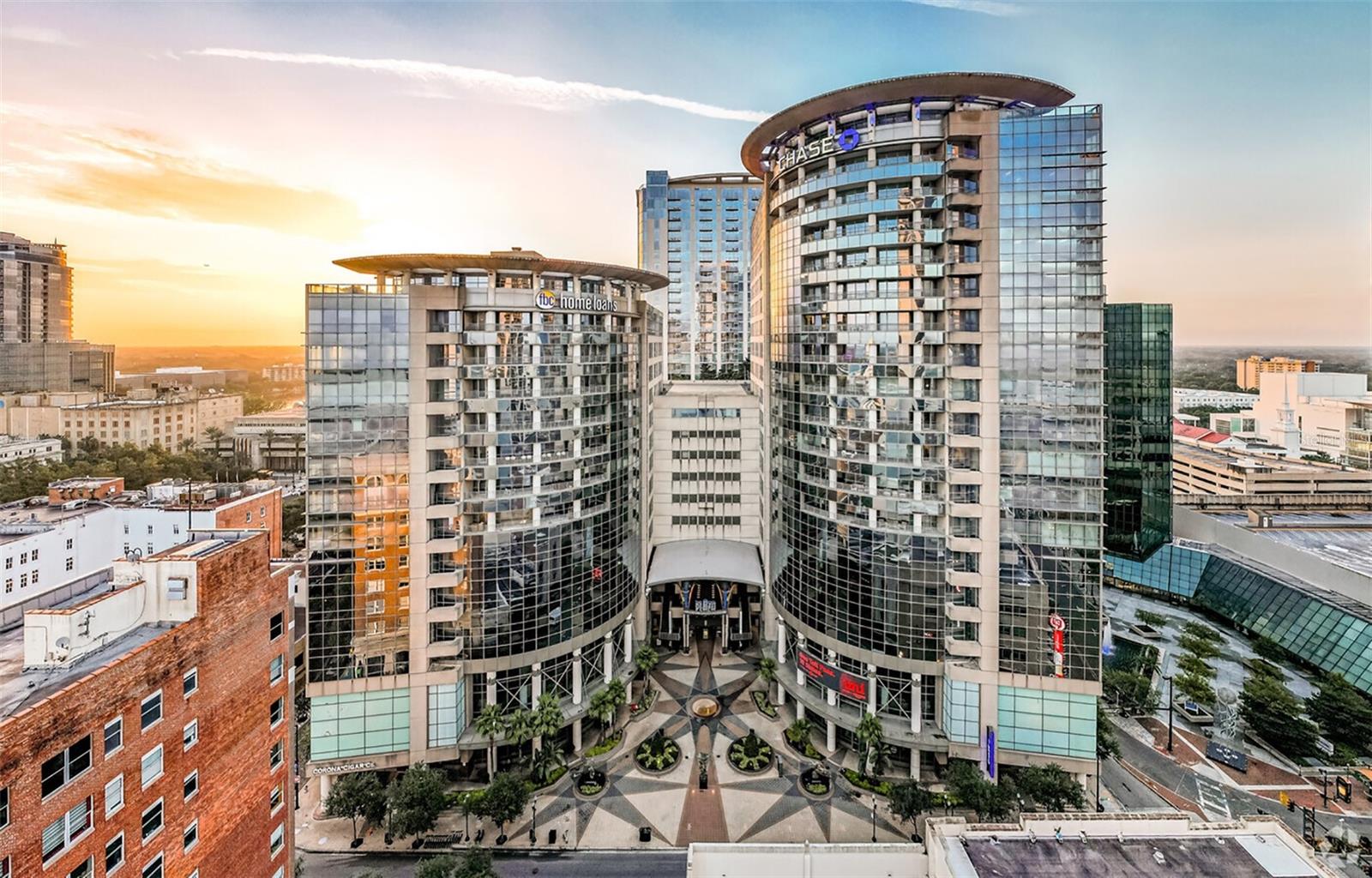 PLAZA NORTH TOWER COML CONDO - Commercial Lease