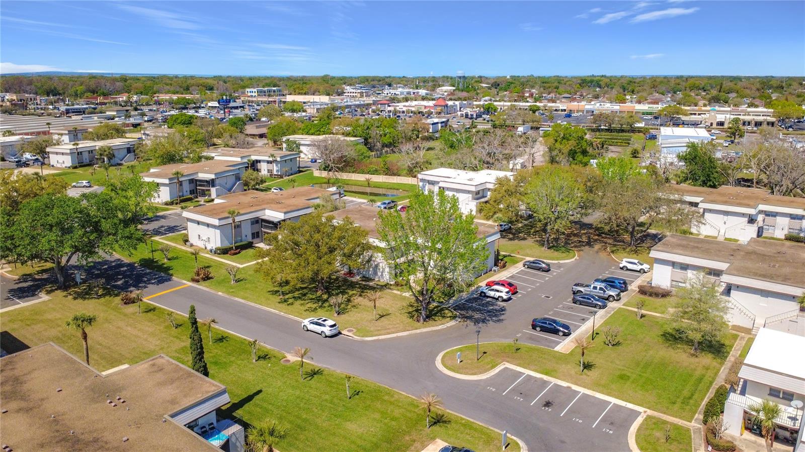 WINDTREE GARDENS CONDO PH 04 - Residential