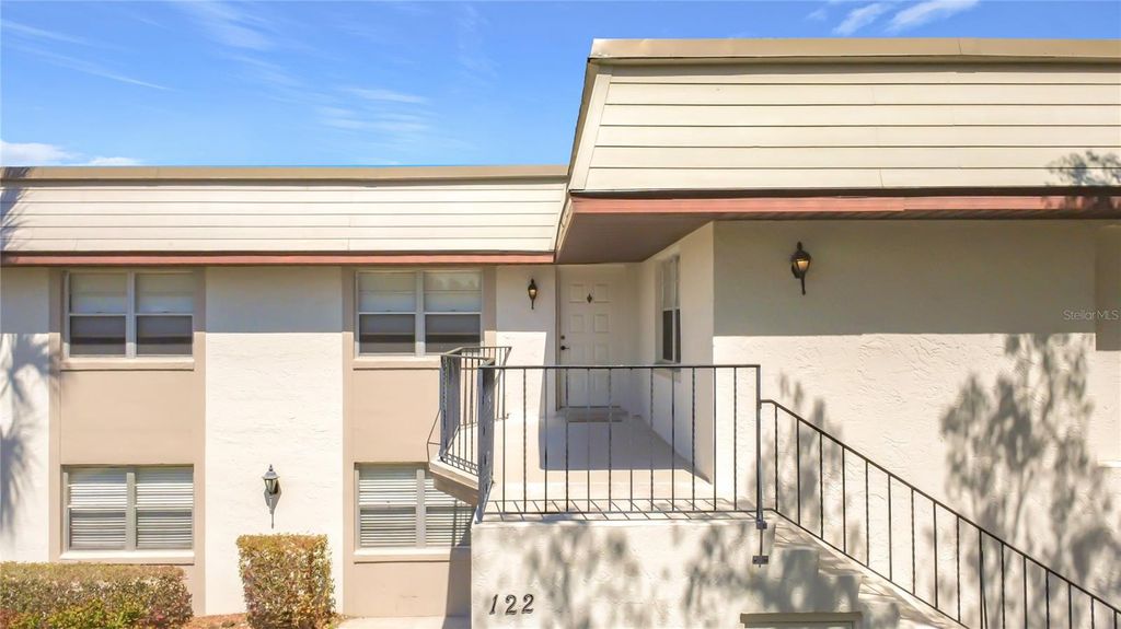 Photo of 122 Windtree Lane #O-204, Winter Garden, FL 34787 (MLS # S5145241)