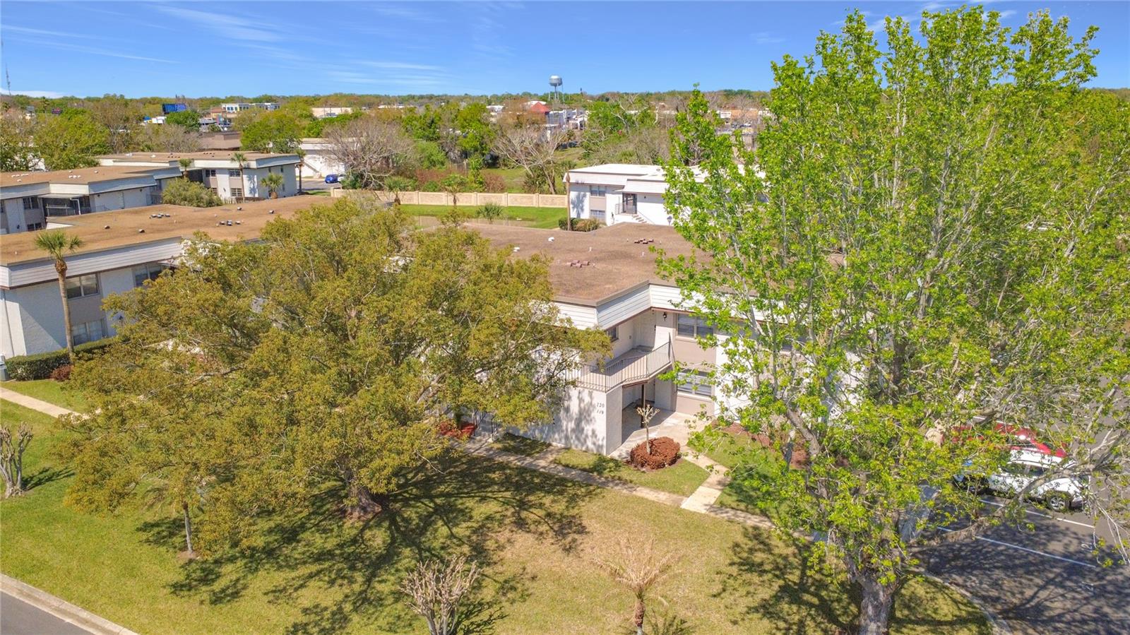 WINDTREE GARDENS CONDO PH 04 - Residential