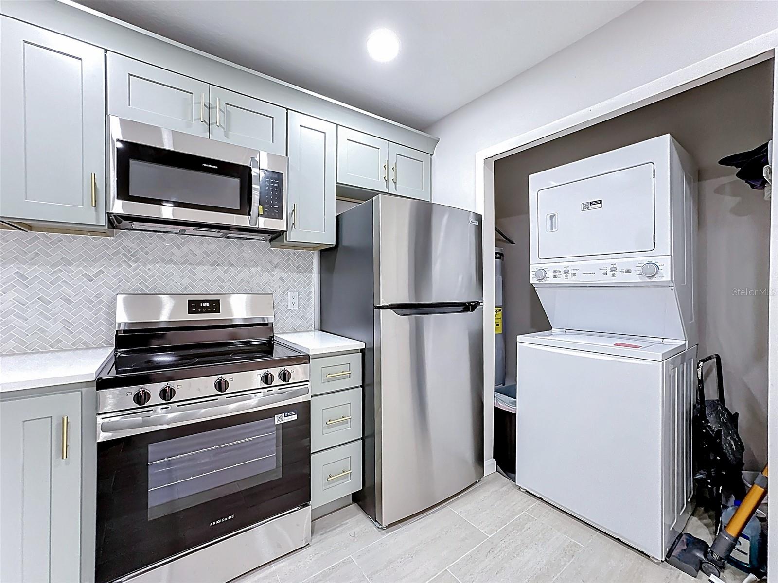 WINDTREE GARDENS CONDO PH 04 - Residential