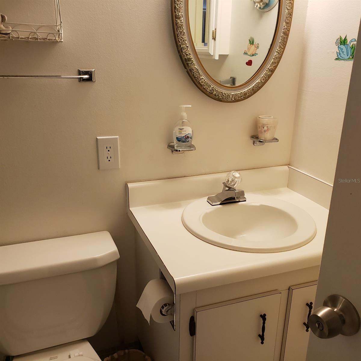 PALMA SOLA HARBOUR SEC 1 - Residential Lease